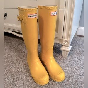 Hunter Boots Women’s Original Tall Rain Boots